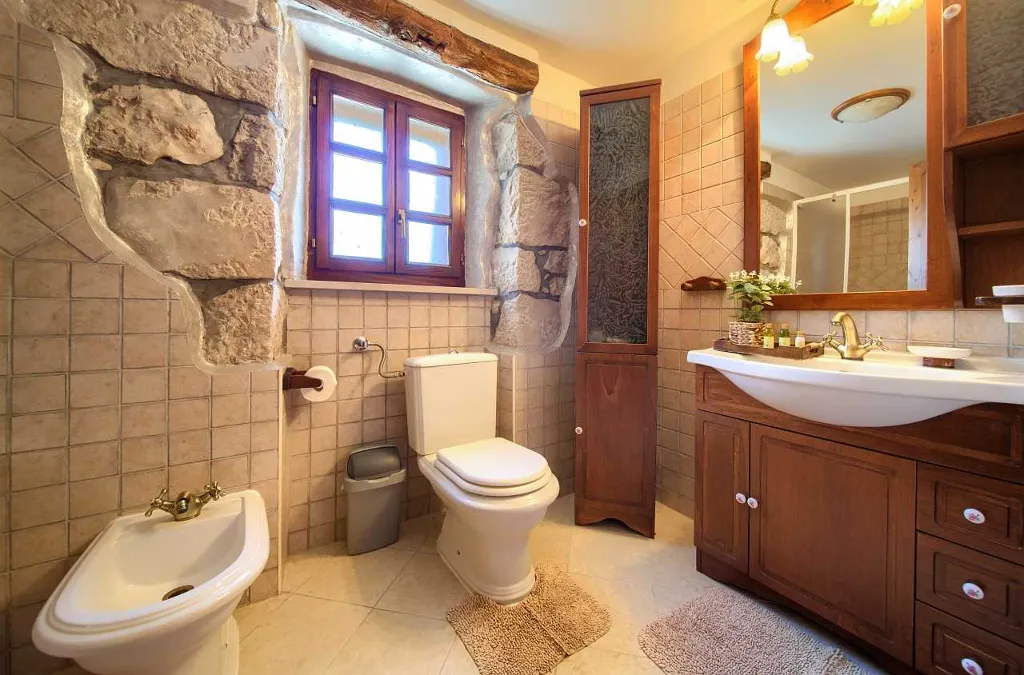 4-Bedroom Apartment in Hlapa (Krk) for 8