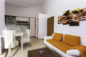 2-Bedroom Apartment in Soline (Krk) for Up to 5