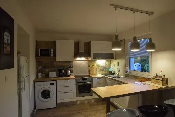 3-Bedroom Apartment with Private Pool in Sveti Vid Dobrinjski