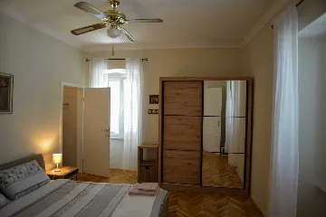 3-Bedroom Apartment with Private Pool in Sveti Vid Dobrinjski