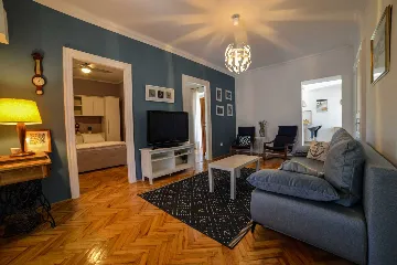 3-Bedroom Apartment with Private Pool in Sveti Vid Dobrinjski