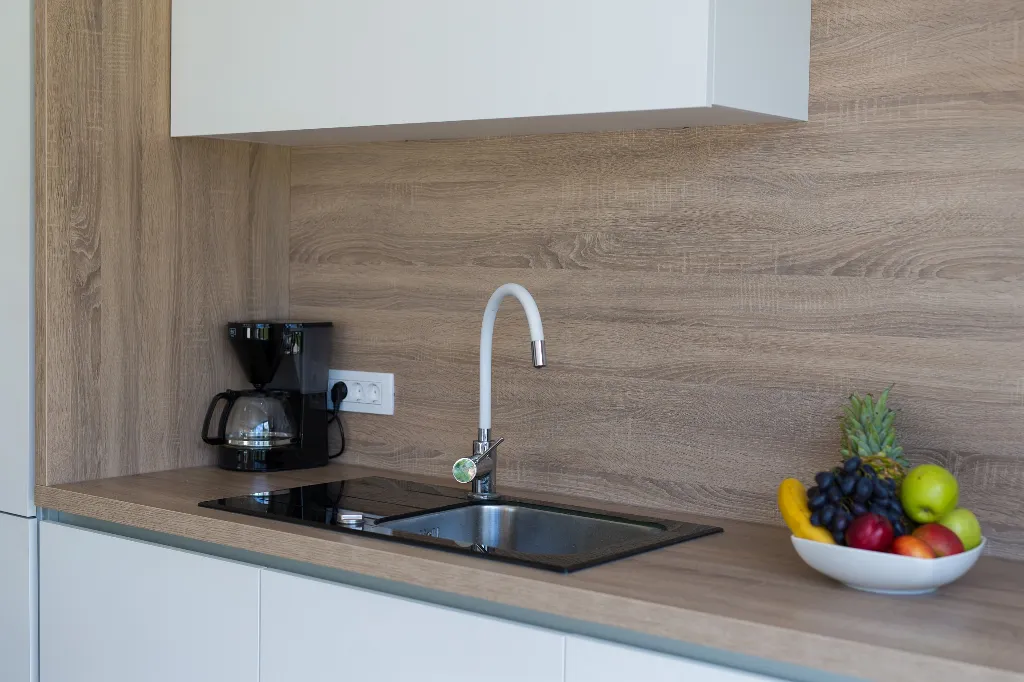Krk City Apartment for 6 Guests with Heated Pool