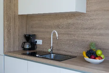 Krk City Apartment for 6 Guests with Heated Pool