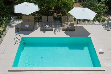 Apartment in Krk with Heated Pool for 6 Guests