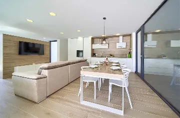 Apartment in Krk with Heated Pool for 6 Guests