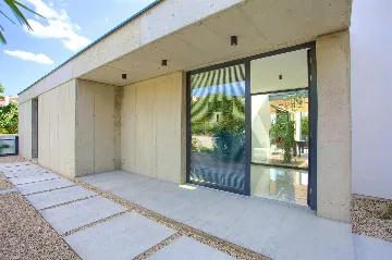 Villa in Klimno (Krk) with Heated Pool for 8