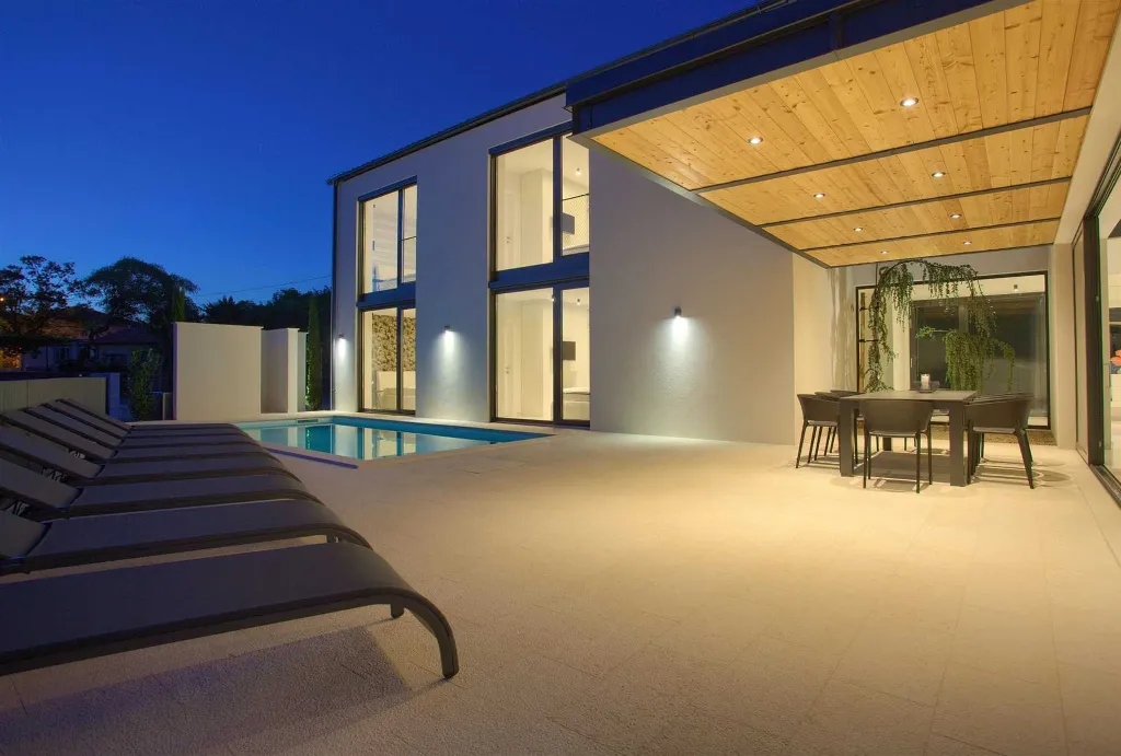 Villa in Klimno (Krk) with Heated Pool for 8