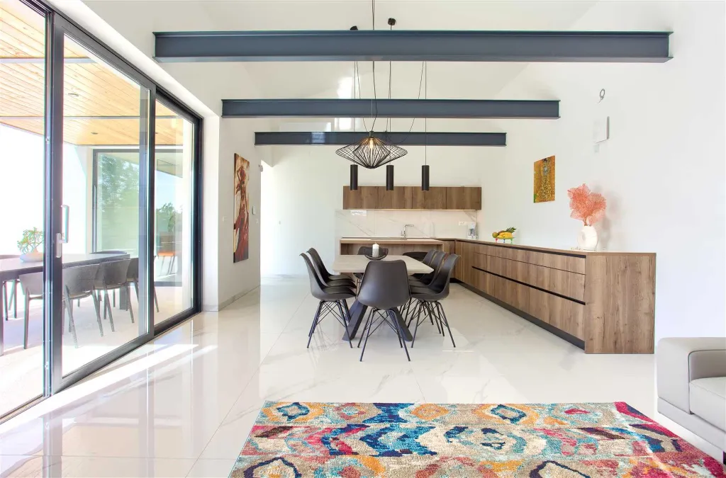 Modern 4-Bedroom Villa with Heated Pool in Klimno