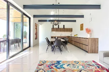 Modern 4-Bedroom Villa with Heated Pool in Klimno