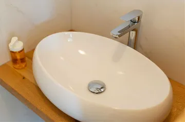 3-Bedroom Villa in Hlapa (Krk) for 8 Guests