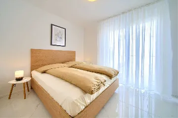 3-Bedroom Villa in Hlapa (Krk) for 8 Guests