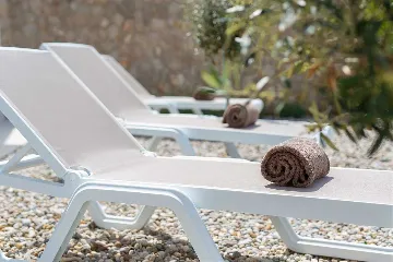 3-Bedroom Villa in Hlapa (Krk) for 8 Guests