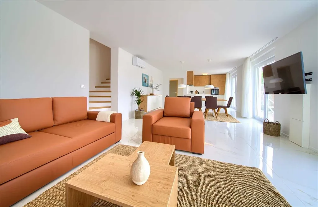 3-Bedroom Villa in Hlapa (Krk) for 8 Guests