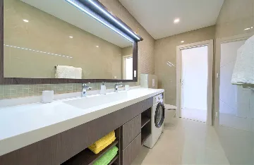 Klimno (Krk) 4-Bedroom Villa for 8 with Heated Pool