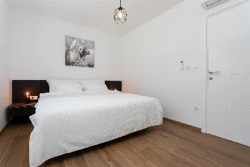 Heated-Pool Villa with Sea Views in Klimno (Krk)