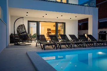 Heated-Pool Villa with Sea Views in Klimno (Krk)