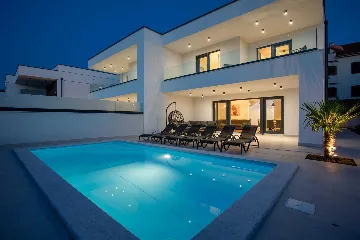 Heated-Pool Villa with Sea Views in Klimno (Krk)