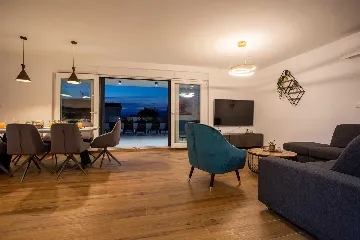 Heated-Pool Villa with Sea Views in Klimno (Krk)