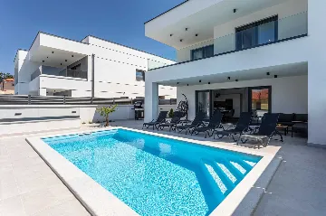 Heated-Pool Villa with Sea Views for 8 in Klimno