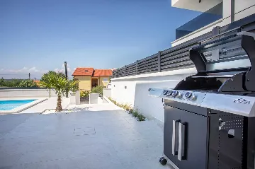 Heated-Pool Villa with Sea Views for 8 in Klimno