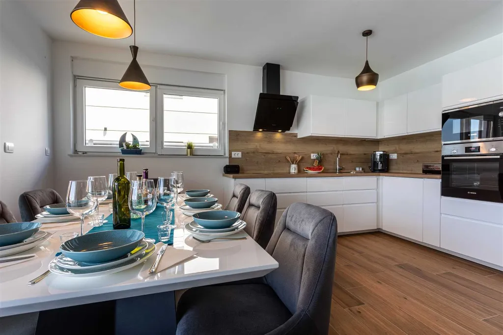 Heated-Pool Villa with Sea Views for 8 in Klimno