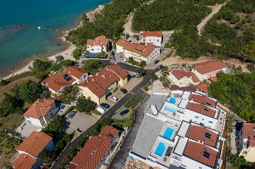 Heated-Pool Villa with Sea Views for 8 in Klimno