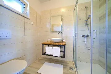 Poljica (Krk) Villa with Private Pool & Sea View