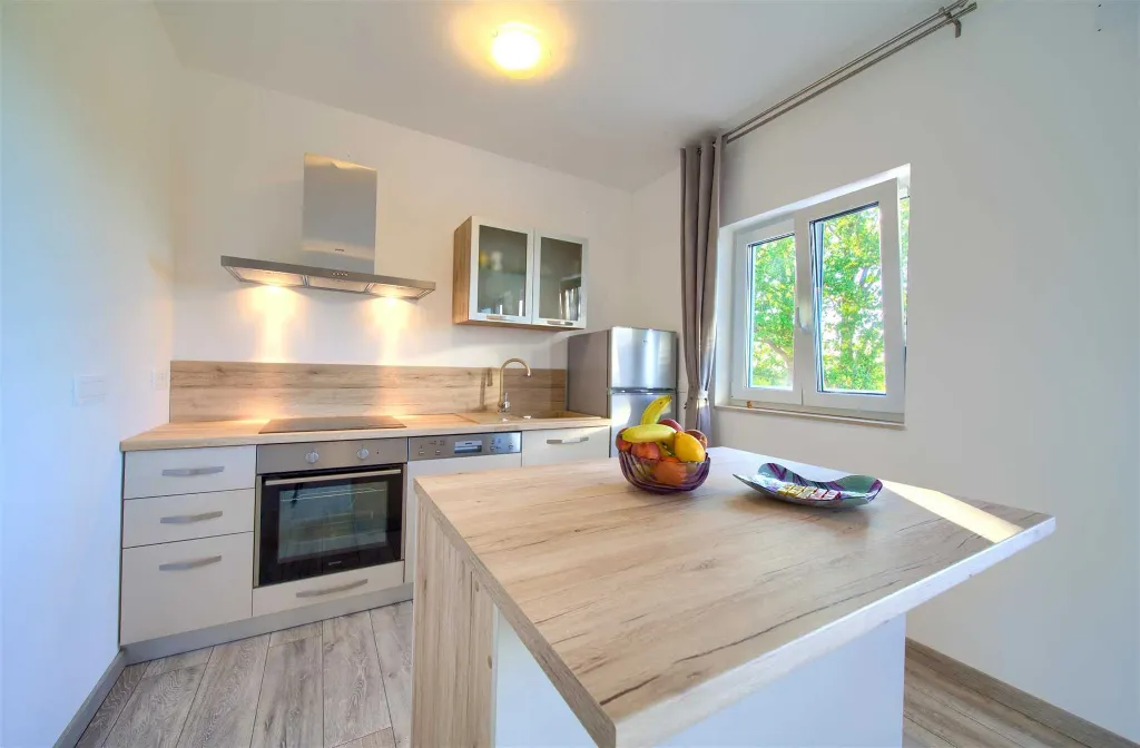 Poljica (Krk) Villa with Private Pool & Sea View