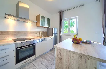 Poljica (Krk) Villa with Private Pool & Sea View