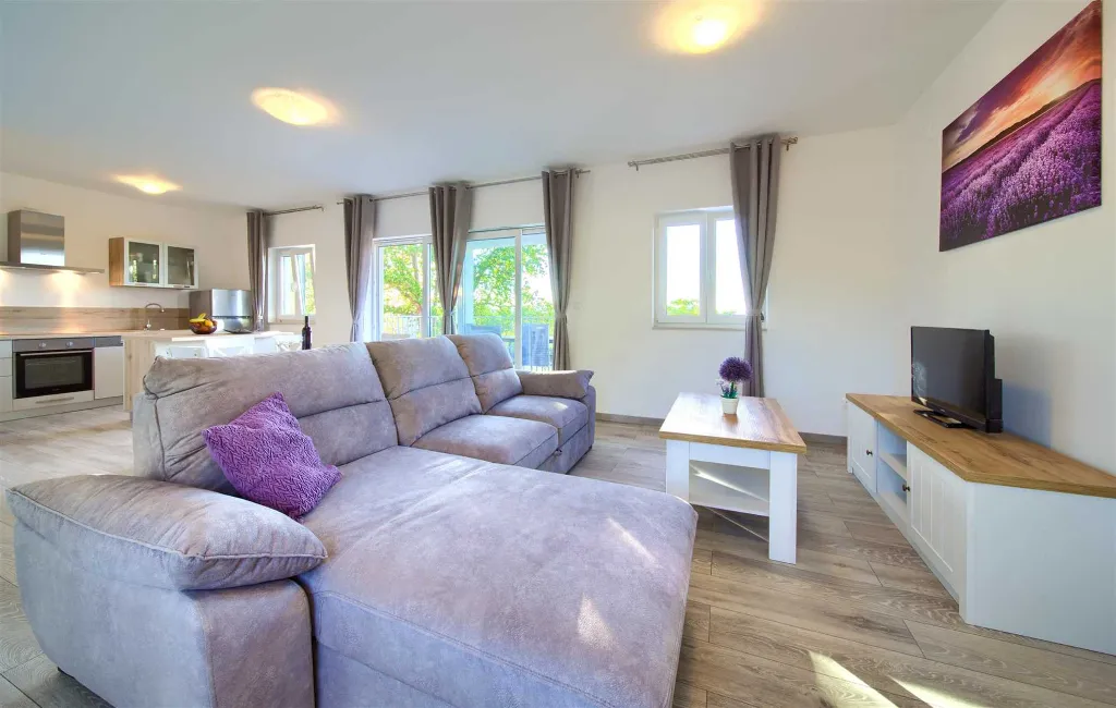 Poljica (Krk) Villa with Private Pool & Sea View