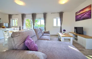 Poljica (Krk) Villa with Private Pool & Sea View