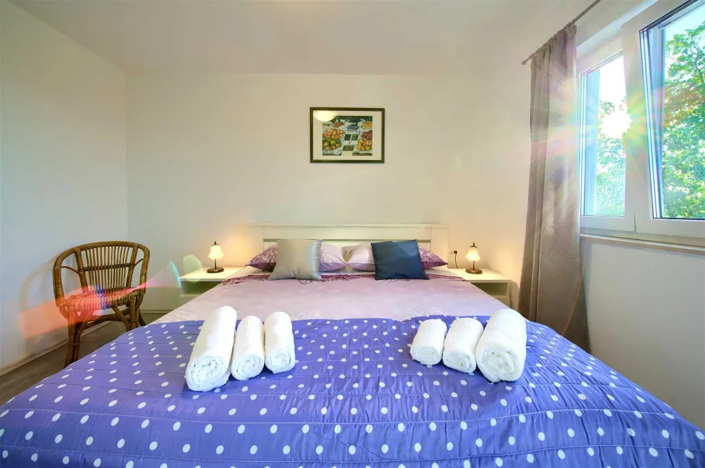Poljica (Krk) Villa with Private Pool & Sea View