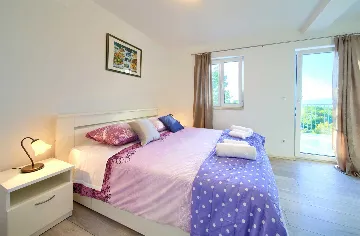 Poljica (Krk) Villa with Private Pool & Sea View