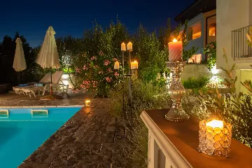 6-Bedroom Villa in Linardići (Krk) for 16 Guests