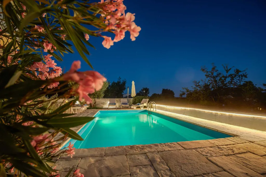 6-Bedroom Villa in Linardići (Krk) for 16 Guests