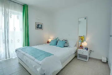 6-Bedroom Villa in Linardići (Krk) for 16 Guests