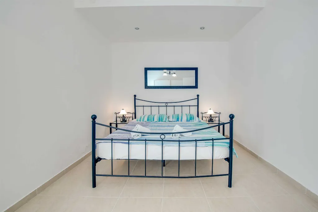 6-Bedroom Villa in Linardići (Krk) for 16 Guests
