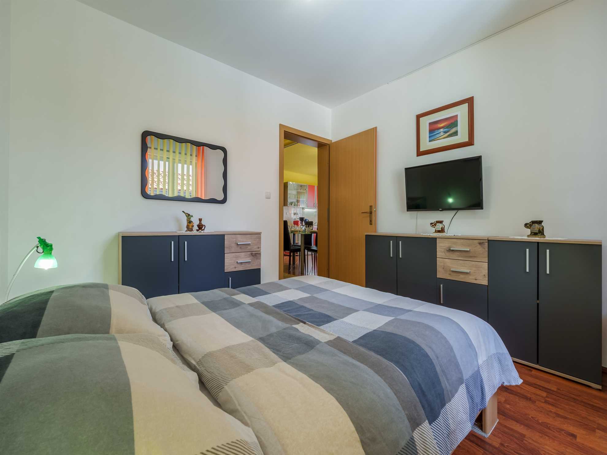 Holiday House Ana – Relaxing House with Heated Pool and Jacuzzi