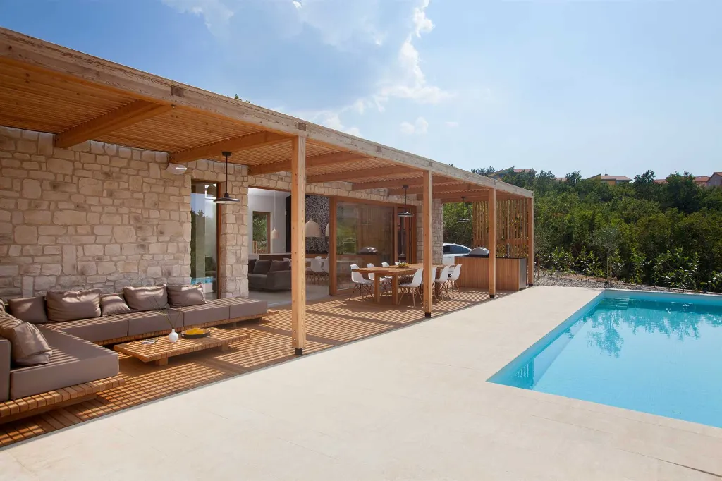 3-Bedroom Villa in Klimno (Krk) for up to 10