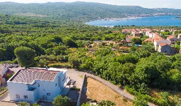 2-Bedroom Apartment with Private Pool, Kornić