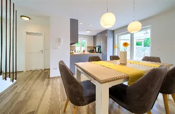 3-Bedroom Villa in Rasopasno (Krk) with Heated Pool