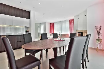 Villa in Štrika with Pool and Hot Tub