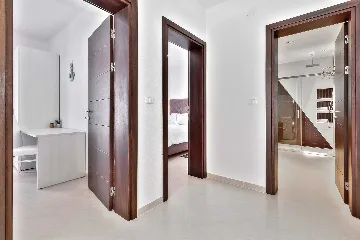 Villa in Štrika with Pool and Hot Tub