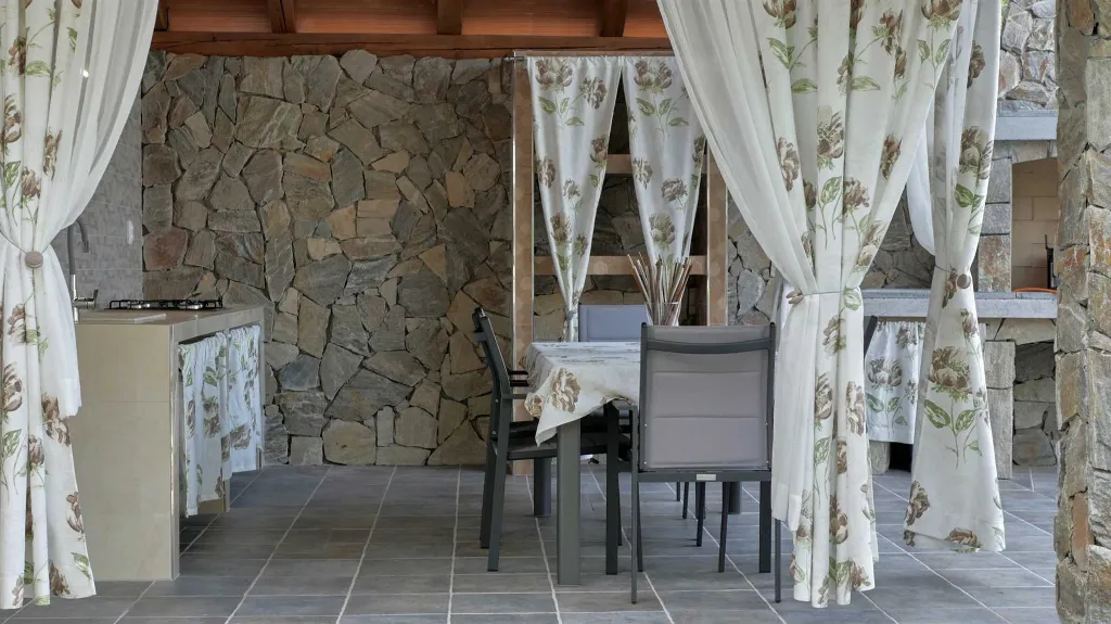 2-Bedroom Villa in Sveti Vid Dobrinjski (Krk), Croatia