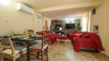 2-Bedroom Villa in Sveti Vid Dobrinjski (Krk), Croatia