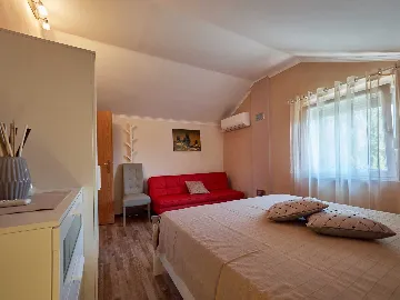 2-Bedroom Villa in Sveti Vid Dobrinjski (Krk), Croatia