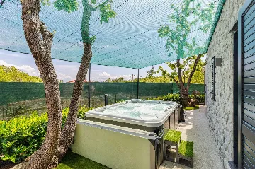 Villa in Gostinjac (Krk) for up to 12 guests