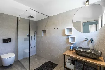 Villa in Gostinjac (Krk) with Heated Pool