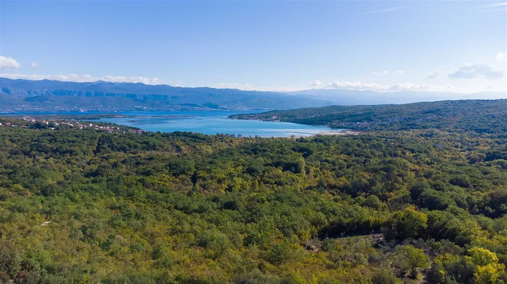 Villa with Pool and Sea View for 6 in Sužan