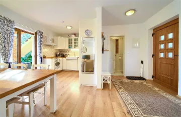 Villa with Pool and Sea View for 6 in Sužan